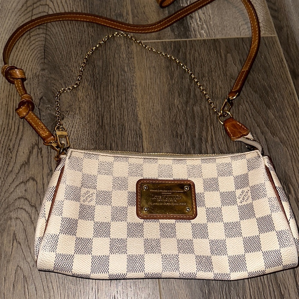 Louis Vuitton Crossbody Bag